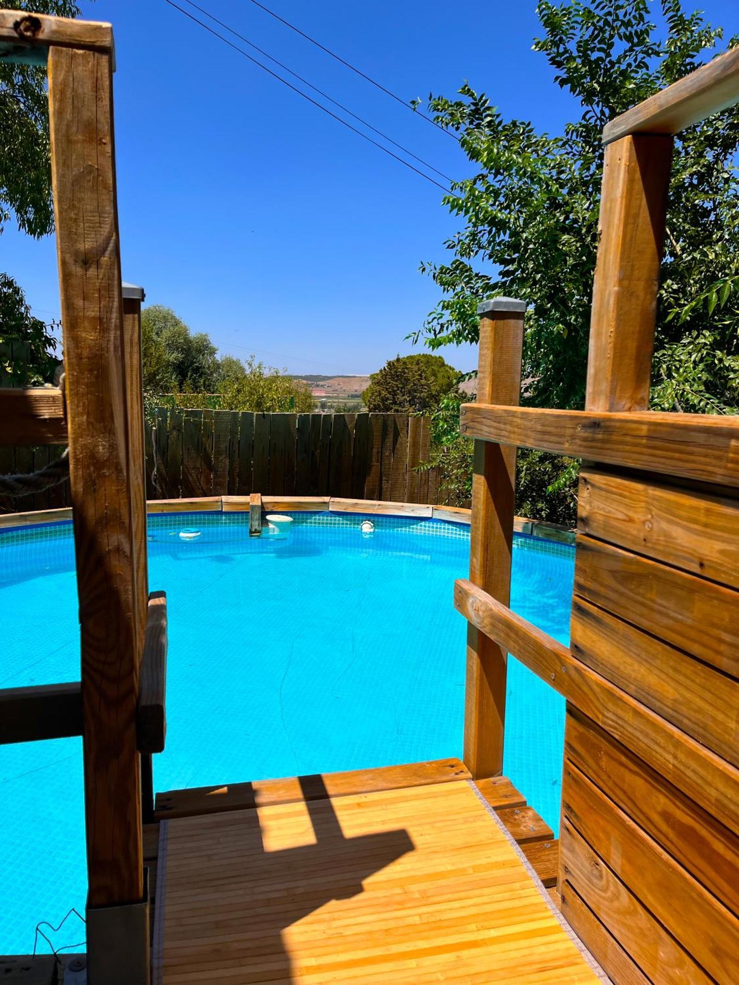 Fee4Me Cabin With Pool And Garden San Martin De La Vega Ngoại thất bức ảnh