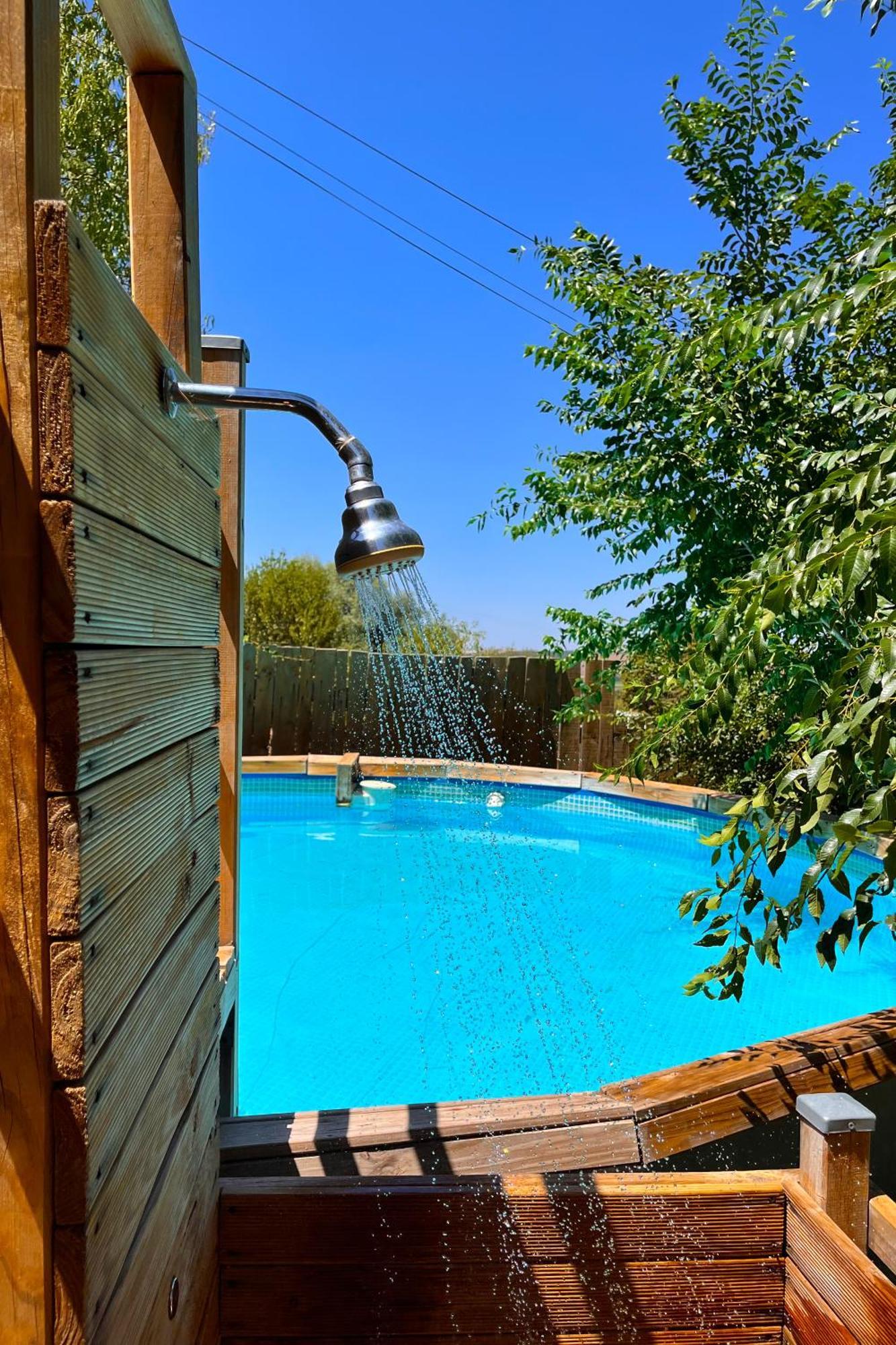 Fee4Me Cabin With Pool And Garden San Martin De La Vega Ngoại thất bức ảnh